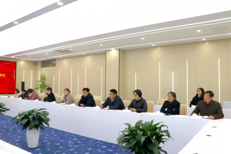 �Ϸ������W(xu��)У :�ӏ�(qi��ng)У�H���� ���M(j��n)��ͬ�l(f��)չ