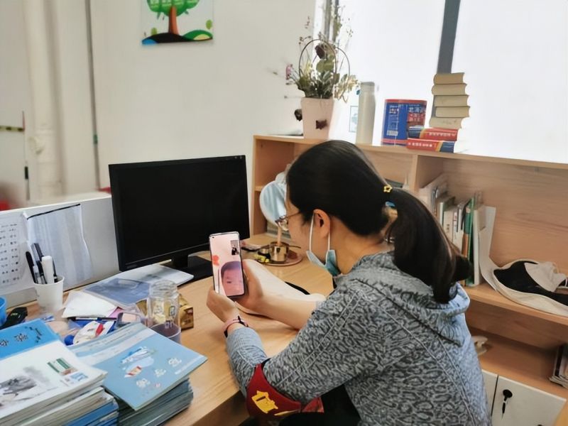 �Ϸʎ�����С�������F�L�S��У��ͣ�n��ͣ�W(xu��)���x������