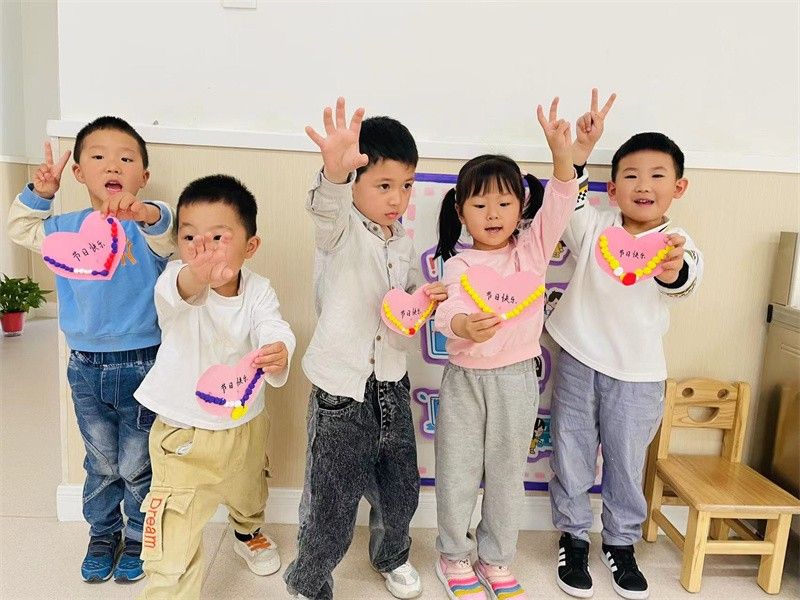 �Ϸ��д������׃��@�_չ������ÿһ�̡�ĸ�H��(ji��)���}�������