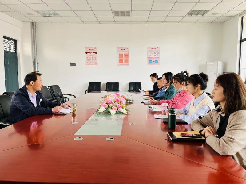 �����̌W(xu��)���F���_չ�ƌW(xu��)�W(xu��)�ơ��c�Ǹɽ̎�ͬ��һ��(ji��)�n����ӑ���