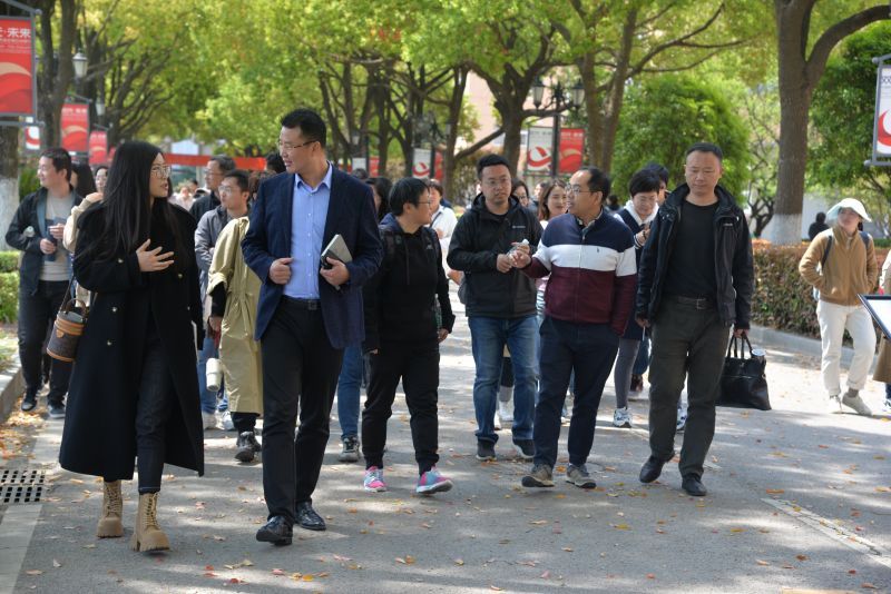 �Ϸʹ��I(y��)�W(xu��)У�ɌW(xu��)�������θ��Ͼ��ߵ��I(y��)���g(sh��)�W(xu��)У���콻��