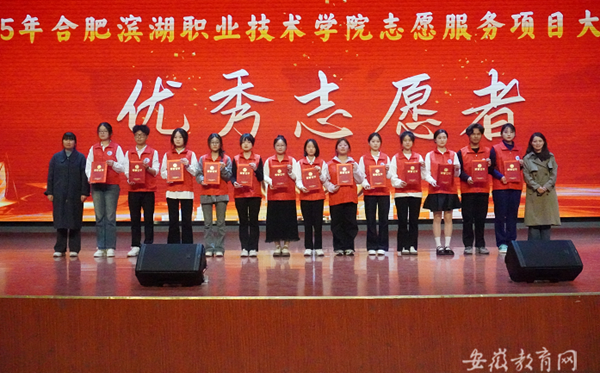 �ϷʞI���I(y��)���g(sh��)�W(xu��)Ժ��(g��u)����˼����ֵČ��`̽��