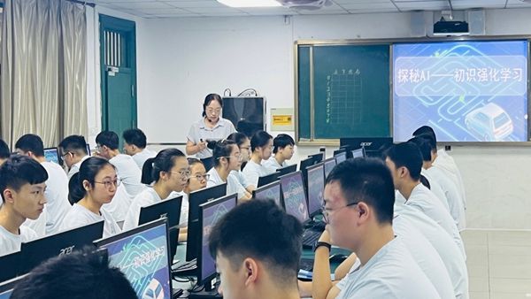 �~�꣺AI�n�þ������� �x�ܽ̌W(xu��)���й��M