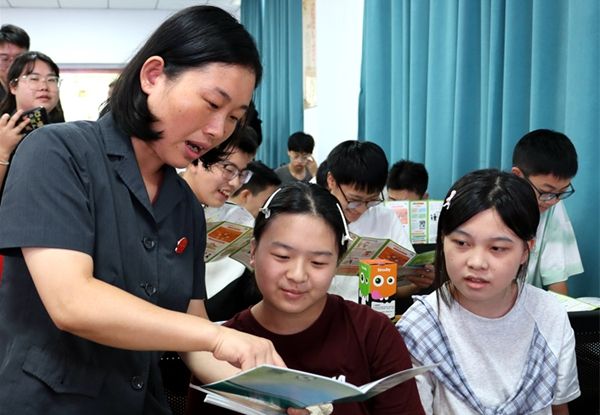 ʯ����У��_�W(xu��)��һ�n ���������L