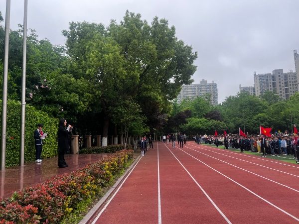 ��ӛ�v˼�� ���I(l��ng)������ͯ�� �����Ϸ�������С�W(xu��)���ĺ���������ϵ�н���